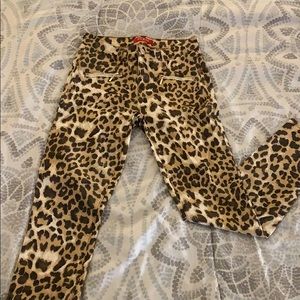 Guess | Scarlita Leopard Super Skinny Jeans